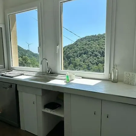 Casa Dafne Apartment Roverazza